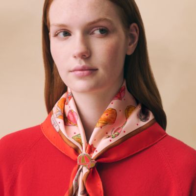 レッド - エルメスのカレ | レディス シルクカレ | Hermès - エルメス